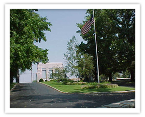 Inside Entrance of New Mt. Sinai Cemetery